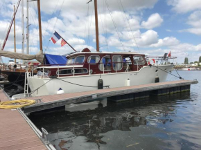 Yacht Sequana Deauville